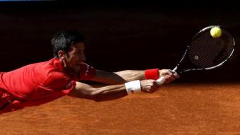 Revés de Djokovic que constata la seva innegable elasticitat EFE/CHEMA MOYA
