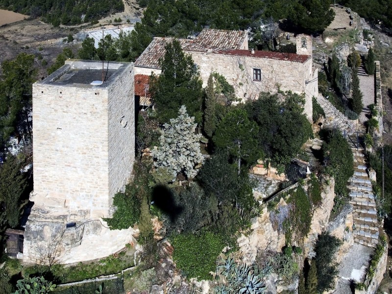 Part del pressupost destinat a les tasques de rehabilitació del Castell de Castellet, construït l'any 1001, s'utilitzarà per millorar-ne els accessos AJSV