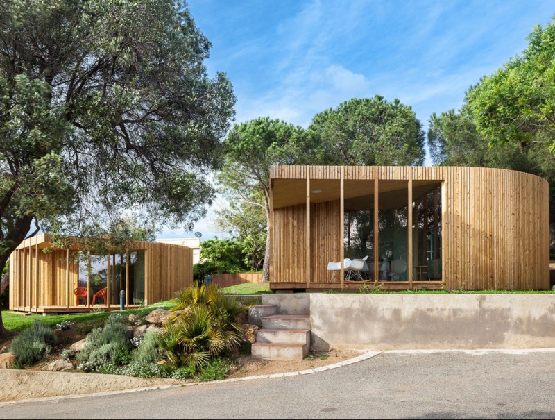 El càmping Sant Pol, de Sant Feliu de Guíxols ha instal·lat bungalous de disseny contemporani i acabats de luxe. EL PUNT AVUI