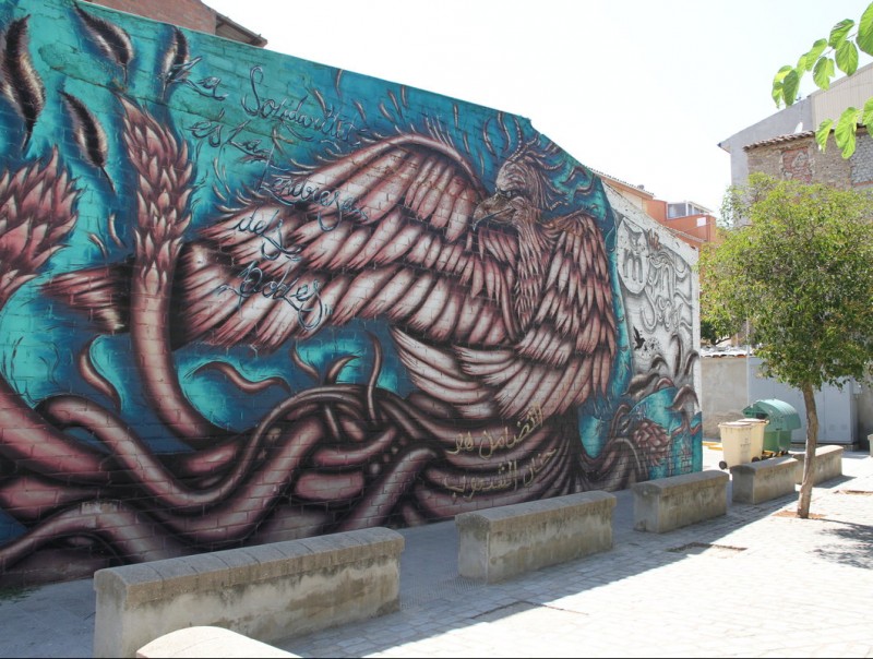 Murals com el del banc dels aliments podrien ocupar espais buits del municipi O. LÓPEZ