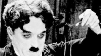 Charlie Chaplin, en el seu film ‘La quimera de l'or' EL PUNT AVUI