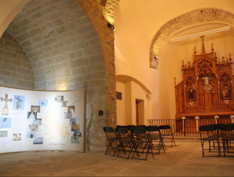 El centre Art Ecclesia està ubicat a l'antiga església del nucli de Segur. ÒSCAR LÓPEZ