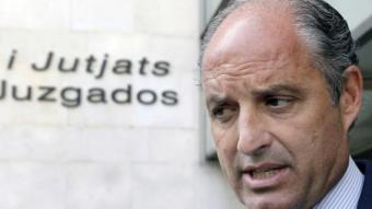 L'expresident Camps en els jutjats valencians. ARXIU