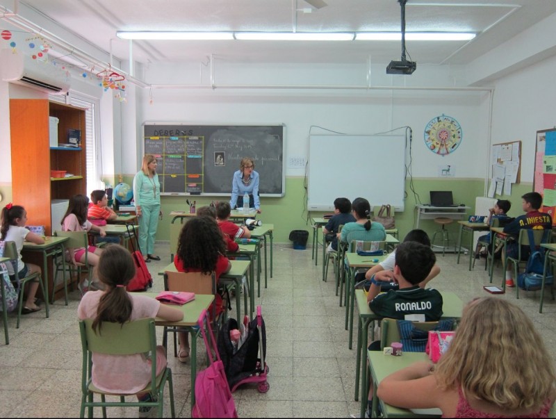 Una aula de primària d'una escola en una foto d'arxiu. EUROPA PRESS