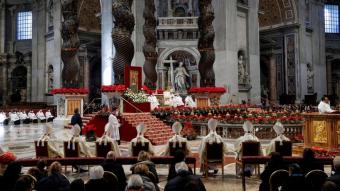 Missa solemne oficiada pel papa Francesc a la basílica de Sant Pere, al Vaticà