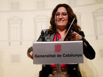 Laura Vilagrà anunciant la consulta per a la candidatura del 2030