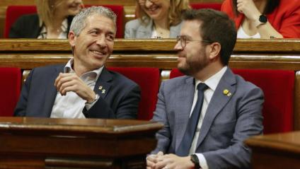 El conseller d’Educació, Josep Gonzàlez-Cambray, i el president de la Generalitat, Pere Aragonès, la setmana passada al Parlament