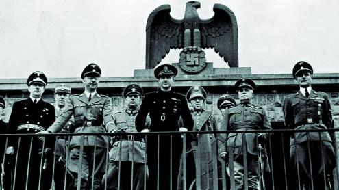 Ramon Serrano Suñer, ministre de Franco, amb Himmler, mà dreta d'Adolf Hitler