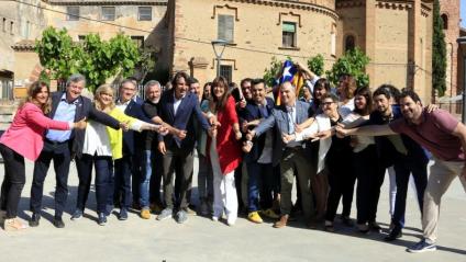 Laura Borràs, Jordi Turull i la resta de membres de la candidatura per a la direcció de JxCat a Sant Climent de Llobregat