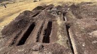 Fosses excavades al cementiri de Sidi Salem de Nador