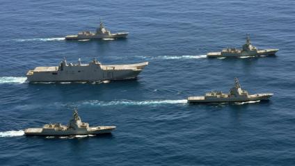 Diversos vaixells de l’OTAN durant unes recents maniobres navals al golf de Cadis