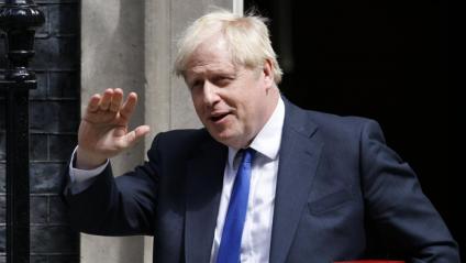 Boris Johnson, primer ministre britànic, dimecres, sortint de Downing Street