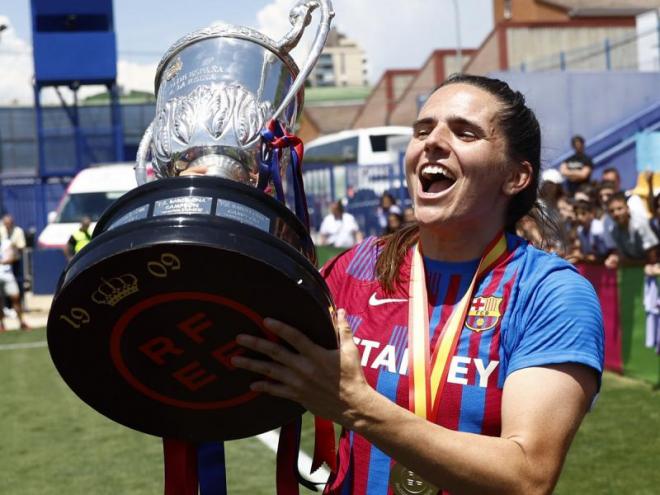 Andrea Pereira, amb l’última copa de la reina guanyada la passada temporada