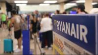 Viatgers de Ryanair el dilluns a l’aeroport del Prat