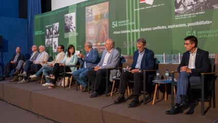 Els rectors catalans, en l’acte d’ahir a Prada amb la consellera Geis