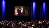 Donald Trump, intervé per videoconferència en un acte a Las Vegas