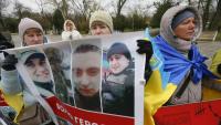 Familiars dels defensors de la planta d’Azovstal i d’altres presoners de guerra ucraïnesos reclamen el seu alliberament