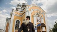 Un sacerdot d’una església ortodoxa d’Ucraïna