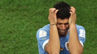 Suárez plorant després de quedar eliminat amb l’Uruguai
