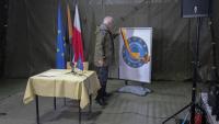 L’alt representant de la Unió Europea per a Afers exteriors i Política de Seguretat, Josep Borrell, durant la seva visita a la missió d’entrenament a les tropes ucraïneses