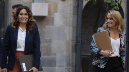 Les conselleres Vilagrà i Mas van encapçalar la delegació del govern en la tanda d’ahir