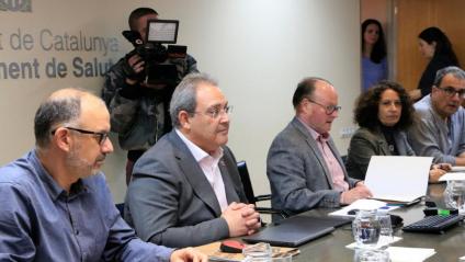 Els dirigents de Metges de Catalunya durant la negociació d’ahir.