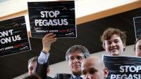 Carles Puigdemont durant una protesta a l’Eurocambra per l’espionatge de Pegasus