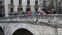 L’onzena Palanganada al Ter a Girona per denunciar l’escàs cabal del riu