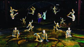 Un dels números d’‘Alegria’ del muntatge original que el Cirque du Soleil va portar a Barcelona fa 25 anys
