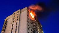 Incendi en un edifici a Kíiv després del nou atac rus a la capital ucraïnesa