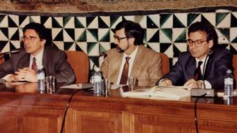 Carrete, a la dreta, en la presentació del meu llibre ‘La xilografia a Catalunya 1800-1923’, a la seu de l’IEC, amb Manuel Jorba, llavors director de la Biblioteca de Catalunya (1992)