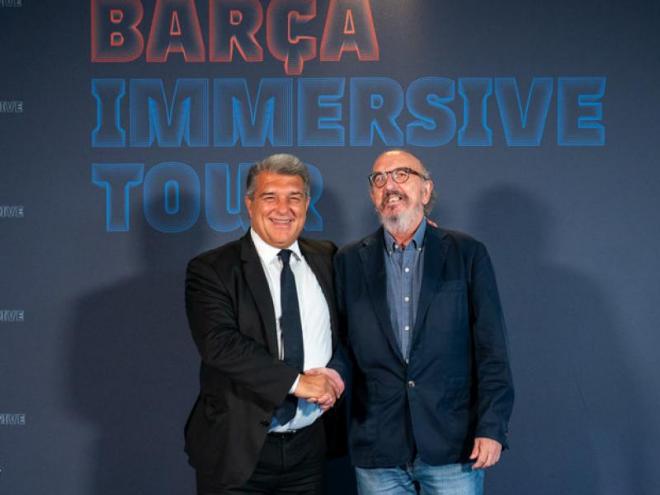 Joan Laporta dona la mà a Jaume Roures, propietari de la productora Mediapro i gestor del museu