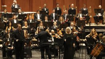 La simfònica del Liceu, durant el concert d’ahir a la nit a l’Opéra Bastille
