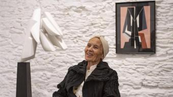 Parvine Curie (Arlette Martí durant els anys catalans), a la galeria Cadaqués.