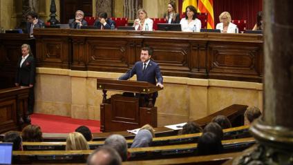 El president Pere Aragonès durant la intervenció al Parlament