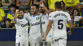 Els jugadors del Girona celebren el gol de la victòria contra el Vila-real