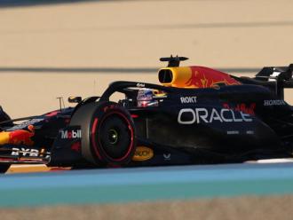 Max Verstappen (Red Bull) durant la sessió de qualificació al circuit de Sakhir