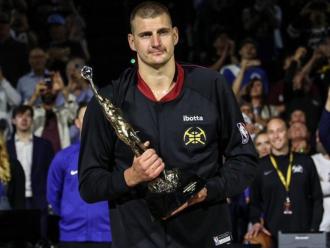 Jokic ha rebut el trofeu d’MVP de l’any