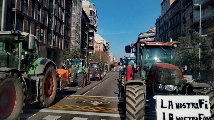 Històrica protesta dels pagesos a Barcelona, el 6 de febrer d’aquest any