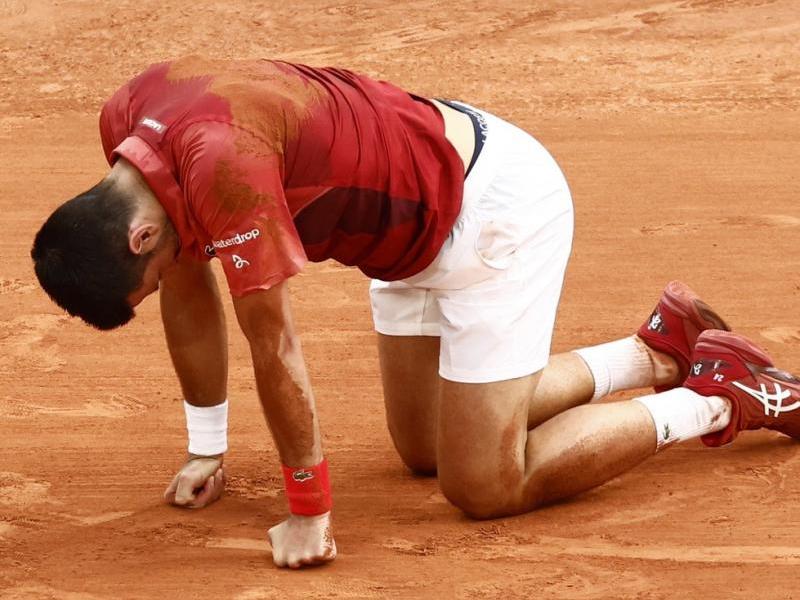Djokovic va patir diverses caigudes durant el partit